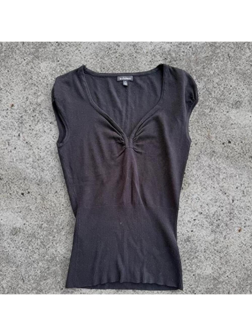 le chateau black cinched waist top